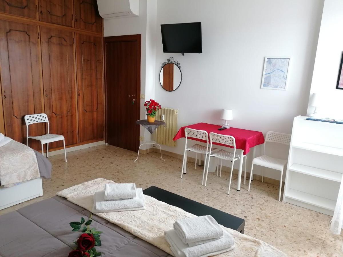 Giuseppe House Διαμέρισμα Πίζα Εξωτερικό φωτογραφία