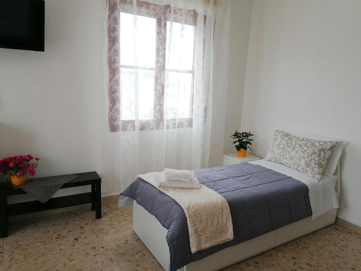 Giuseppe House Διαμέρισμα Πίζα Εξωτερικό φωτογραφία