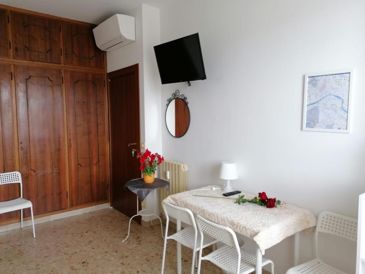 Giuseppe House Διαμέρισμα Πίζα Εξωτερικό φωτογραφία